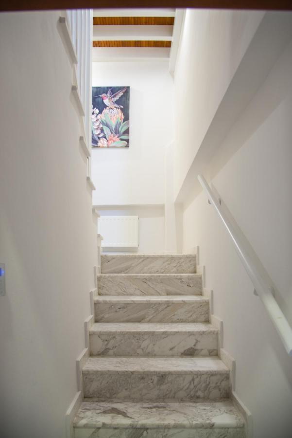 Aretousa Studio Chrissi Akti Chania Exterior foto